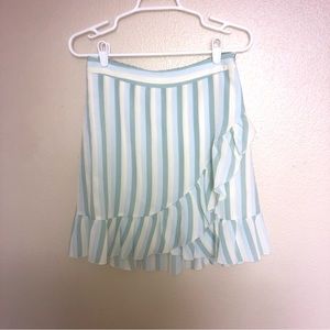 LAUREN CONRAD SIZE MEDIUM STRIPED SKIRT